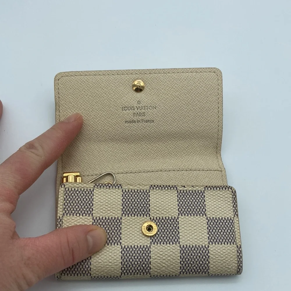 LOUIS VUITTON DAMIER AZUR KEY CASE